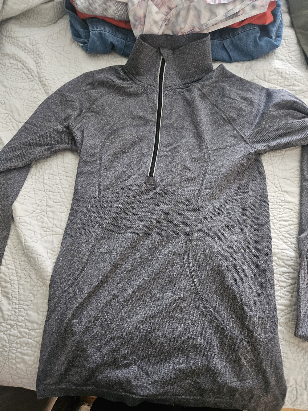 lululemon athletica Women's Long Sleeve Quarter-Zip Pullover in Heather Gray